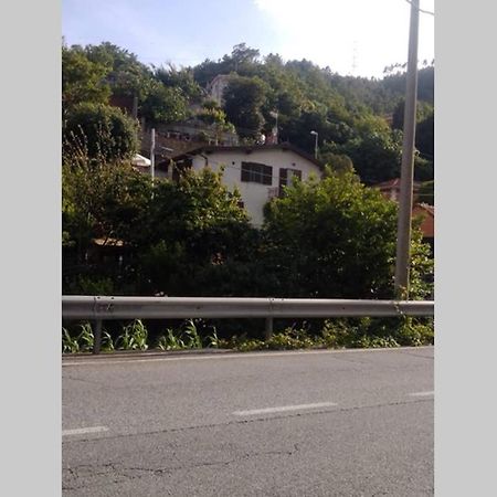 Casa Di Giulia Villa Савона Екстериор снимка